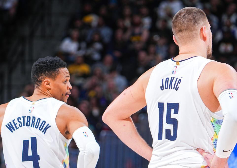 九游娱乐-表现优异引发热议！，穆雷在美国队比赛中表现优异观众掌声雷动的简单介绍